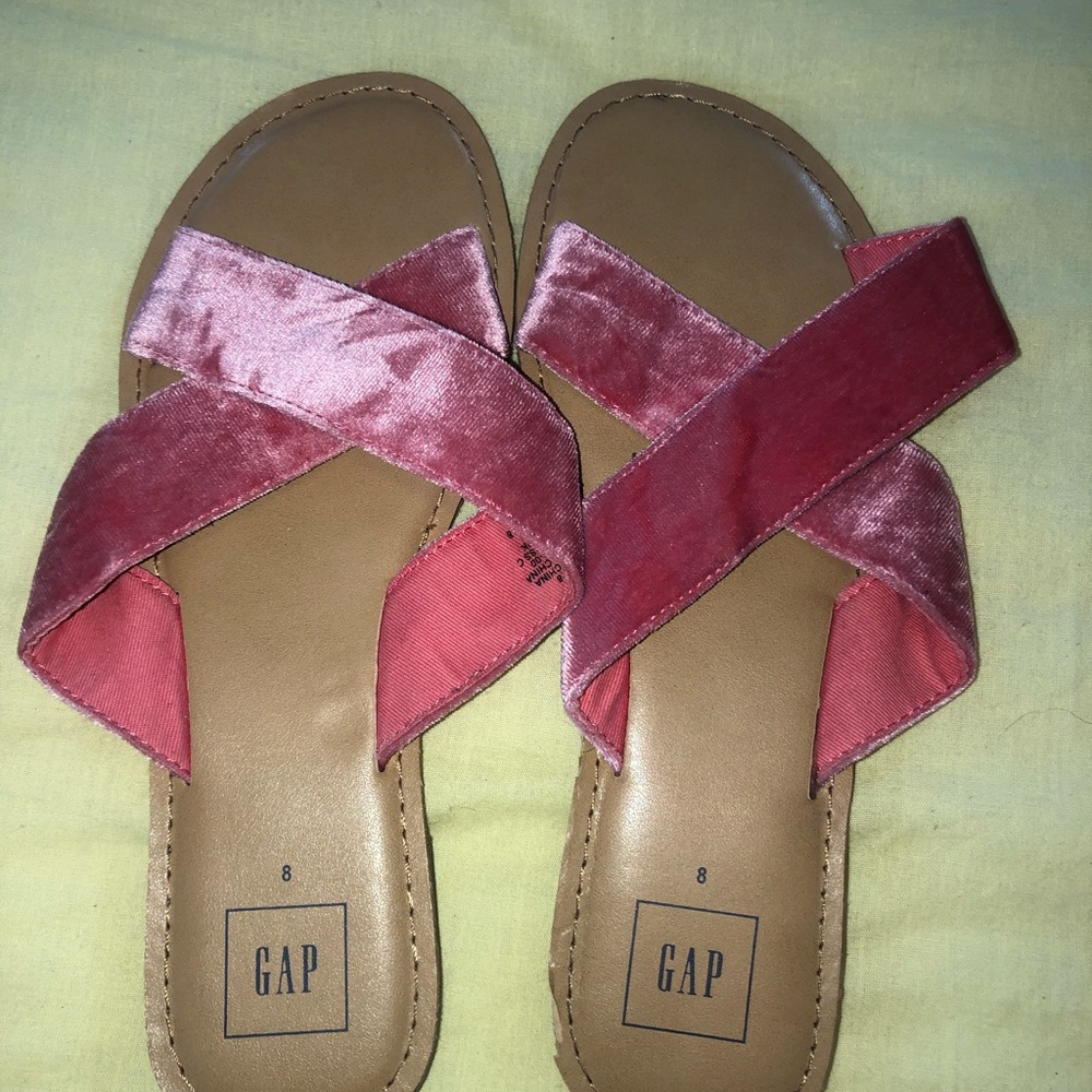 Sandals/slides - Picture 3 of 3